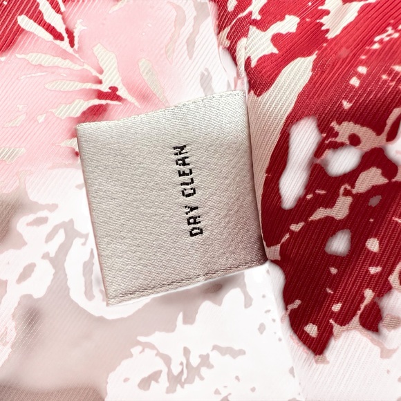 Talbots Jacket Pea Coat Large Red Floral Brocade Double Breasted Fully Lined - Picture 13 of 16